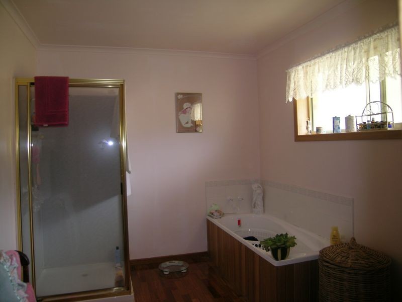 2 Augustus Street, Beauty Point TAS 7270