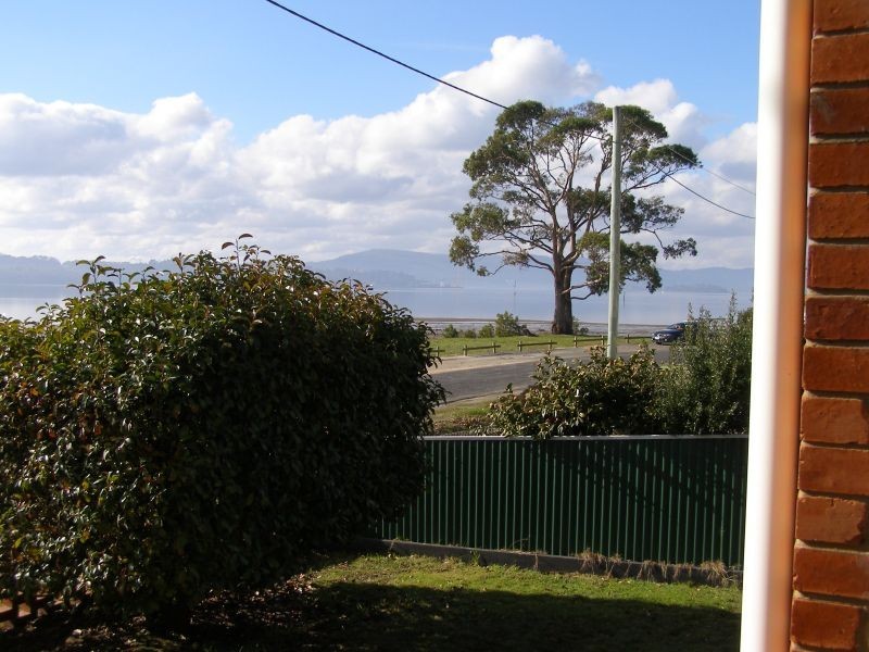 25 Esplanade, Beauty Point TAS 7270