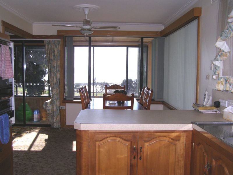 25 Esplanade, Beauty Point TAS 7270