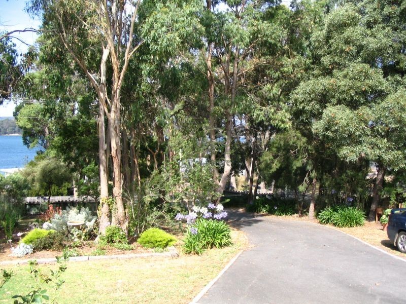104 Sunset Boulevard, Clarence Point TAS 7270