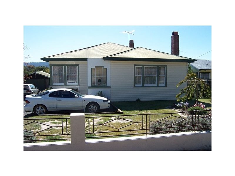 50  Main Road, Exeter TAS 7275