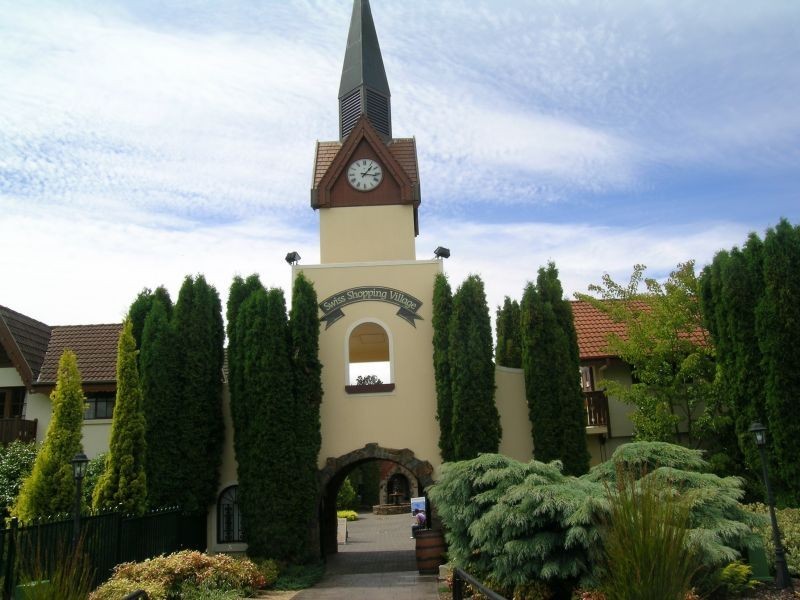 Shop 8 Swiss Village, Grindelwald TAS 7277