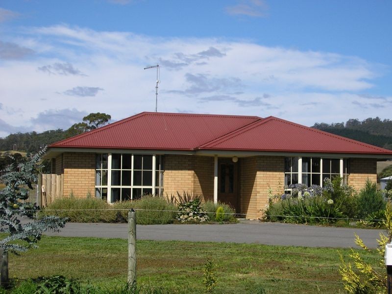 77  Loop Road, Glengarry TAS 7275