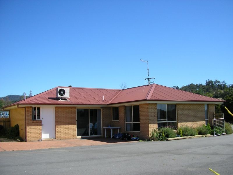 77  Loop Road, Glengarry TAS 7275