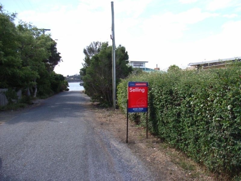 6-8  Eton Street, Beauty Point TAS 7270