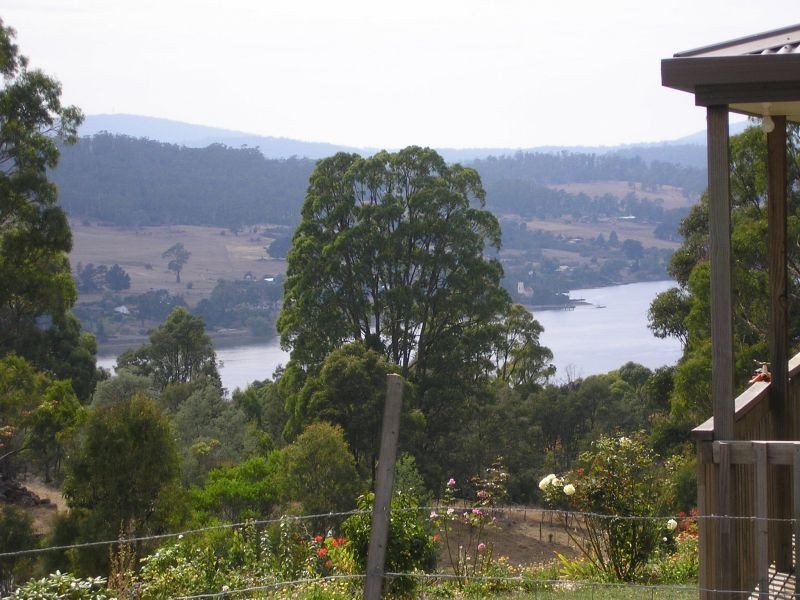 9  Bradys Lookout Road, Rosevears TAS 7277