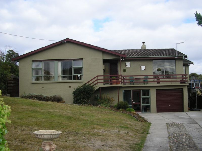 10  Ewart Place, Trevallyn TAS 7250