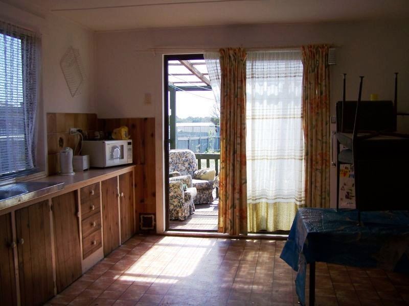 30  Weld Street, Beaconsfield TAS 7270