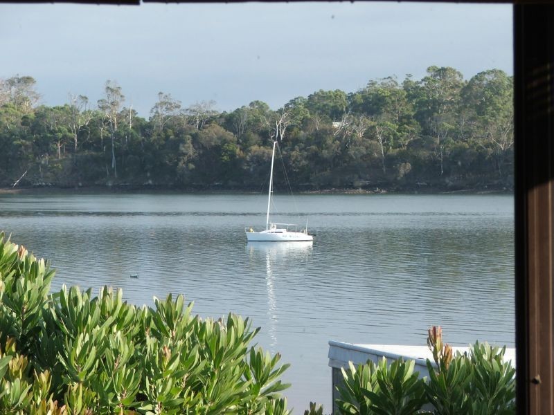 10  Eton Street, Beauty Point TAS 7270