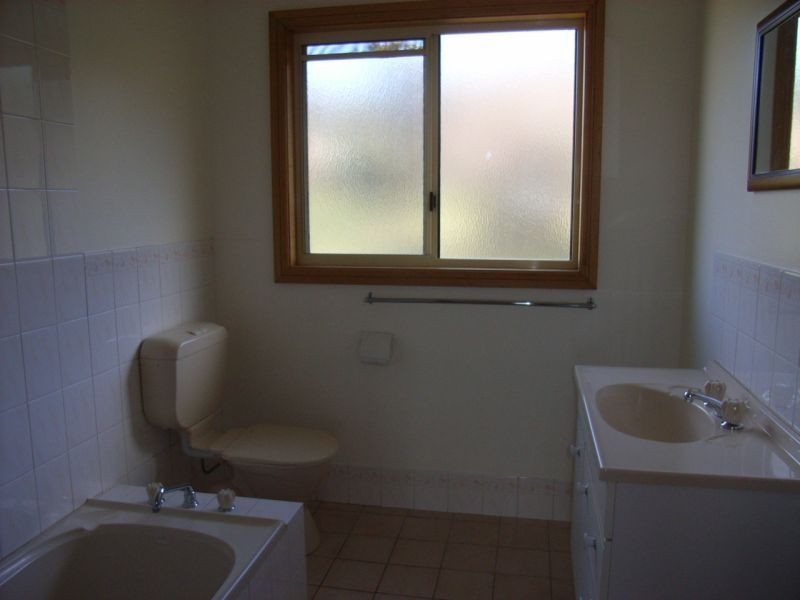 Unit 5 7-9   Flinders Street, Beauty Point TAS 7270