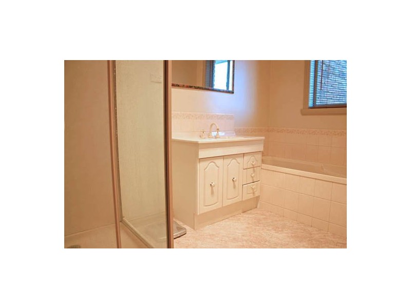 6  Murrumbung Court, Grindelwald TAS 7277