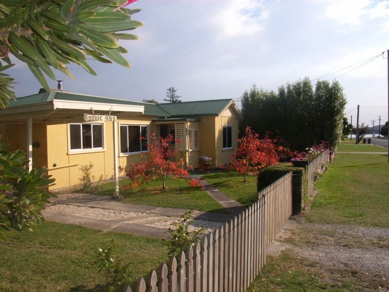 15 Mainwaring Street, Beauty Point TAS 7270