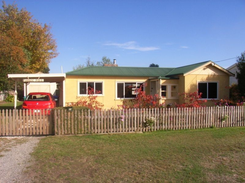 15 Mainwaring Street, Beauty Point TAS 7270