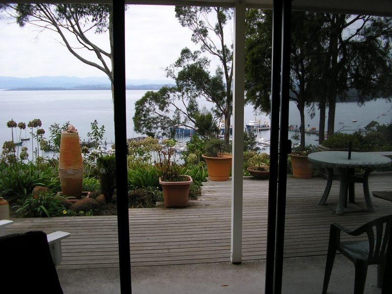 118  Oxford Street, Beauty Point TAS 7270