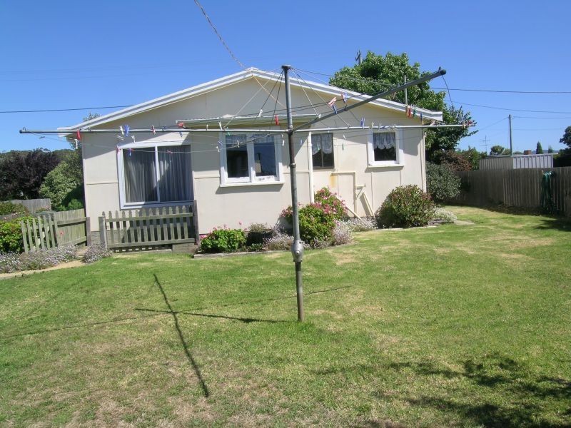 26  Scott Street, Beauty Point TAS 7270