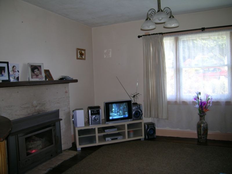 50   Main Road, Exeter TAS 7275