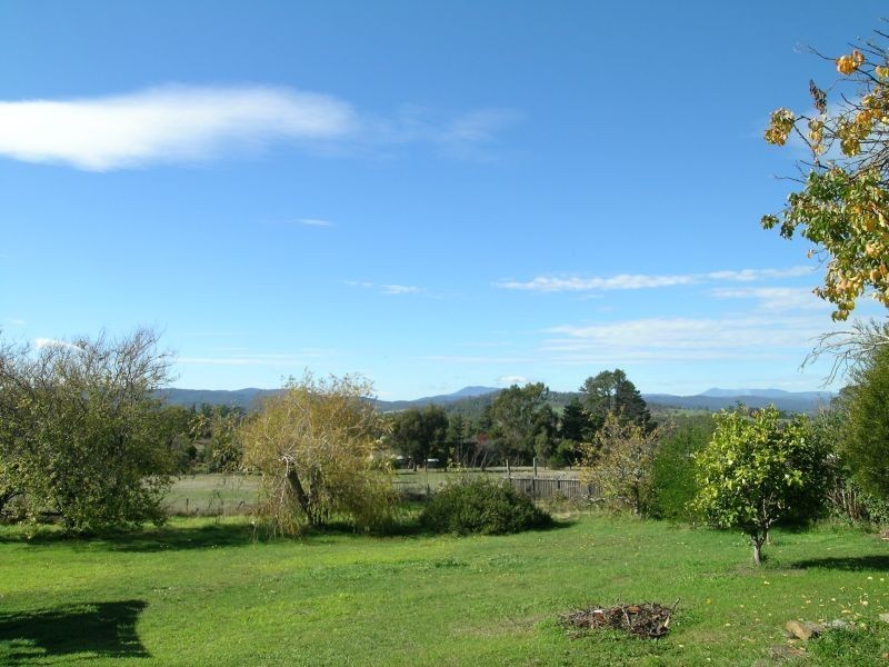 50   Main Road, Exeter TAS 7275