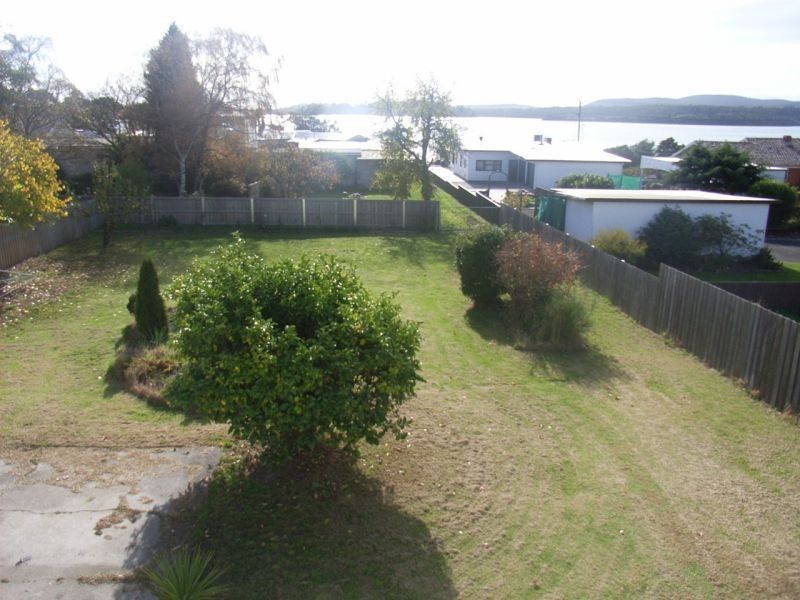 12 Scott Street, Beauty Point TAS 7270