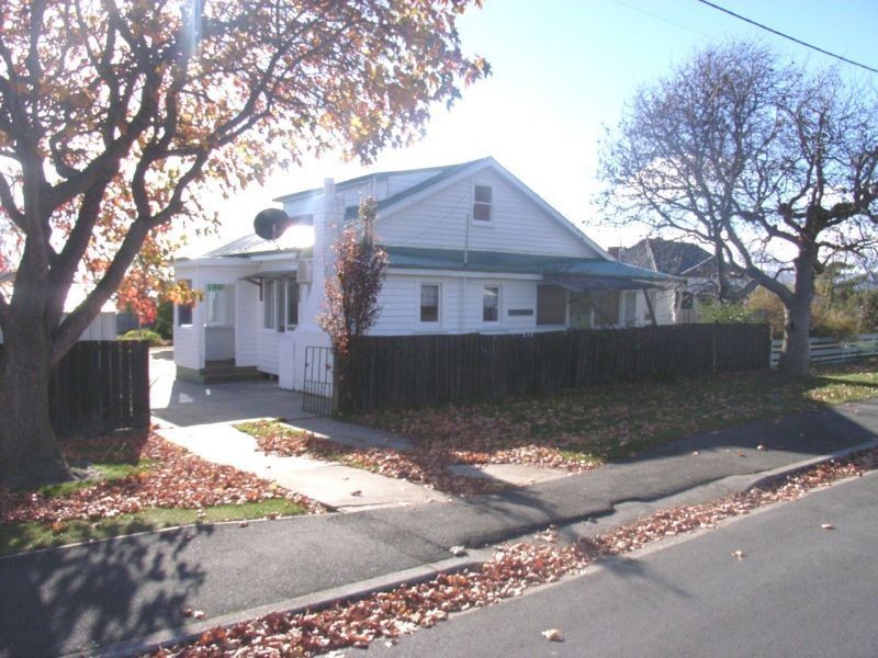 12 Scott Street, Beauty Point TAS 7270
