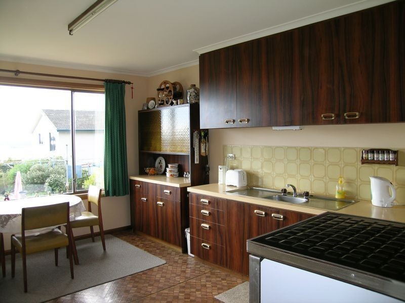 10 Ross Street, Beauty Point TAS 7270