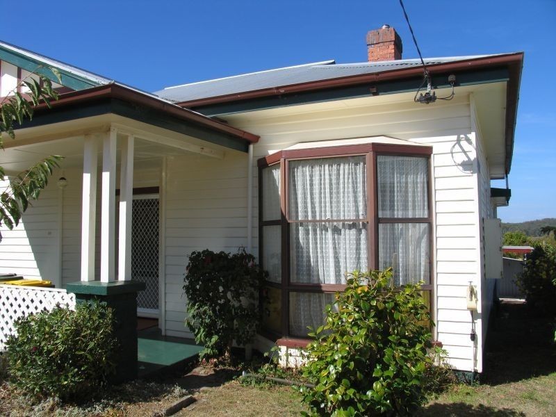 40   Flinders Street, Beauty Point TAS 7270