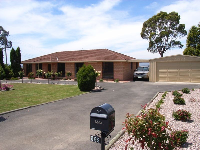 102   Oxford Street, Beauty Point TAS 7270