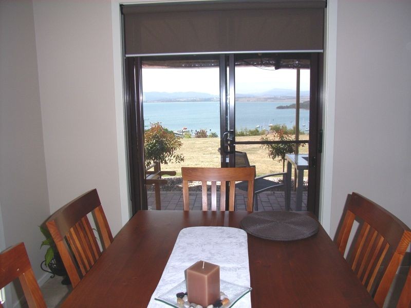 102   Oxford Street, Beauty Point TAS 7270