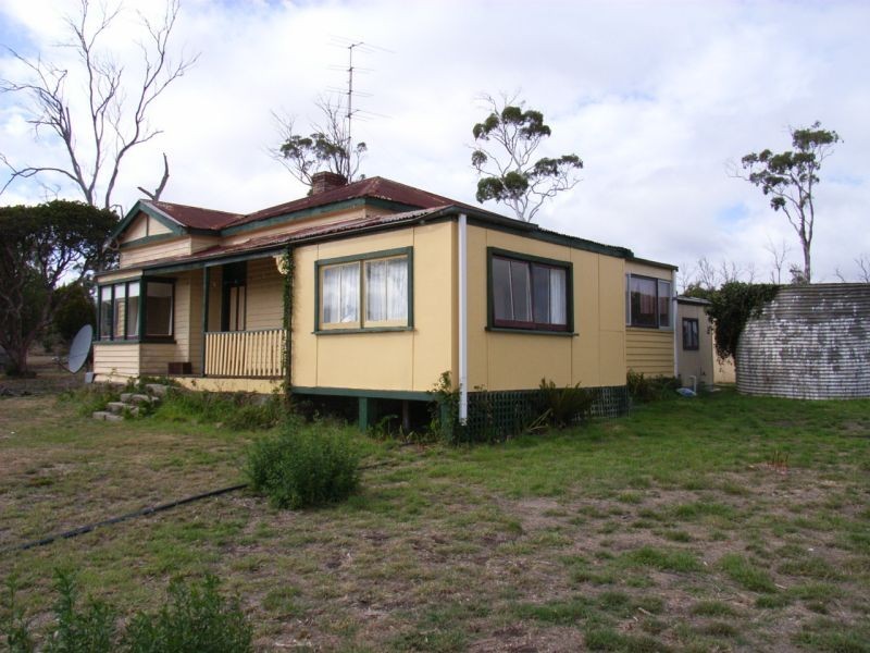 675  Rowella Road, Rowella TAS 7270