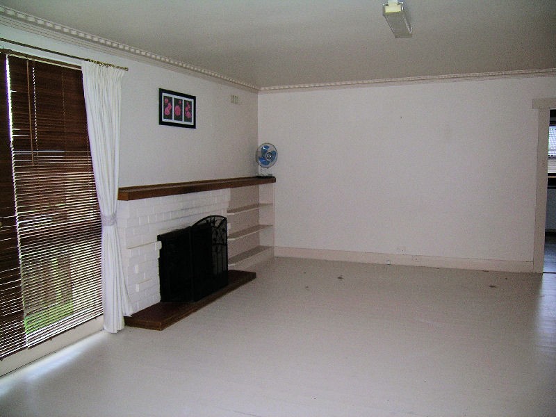 2  Bernard Street, Beaconsfield TAS 7270