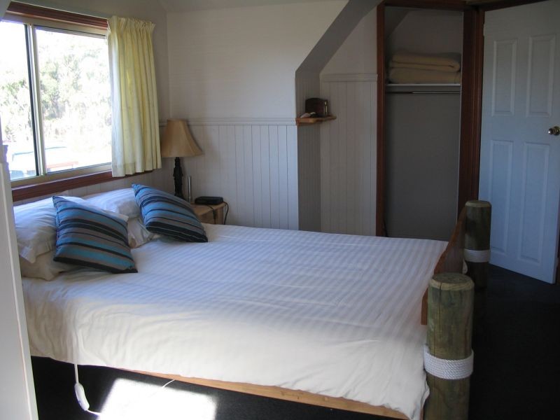 Units 1,2,3 & 4  2 Tamar Crescent, Greens Beach TAS 7270