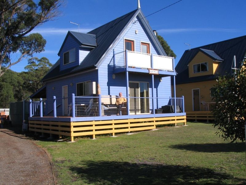 Units 1,2,3 & 4  2 Tamar Crescent, Greens Beach TAS 7270