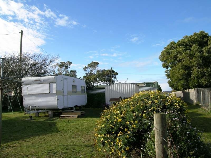 *  ‘TE PAPA’ 14 Ferguson Street, Kelso TAS 7270