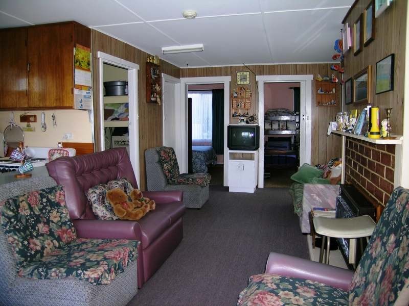 *  ‘TE PAPA’ 14 Ferguson Street, Kelso TAS 7270