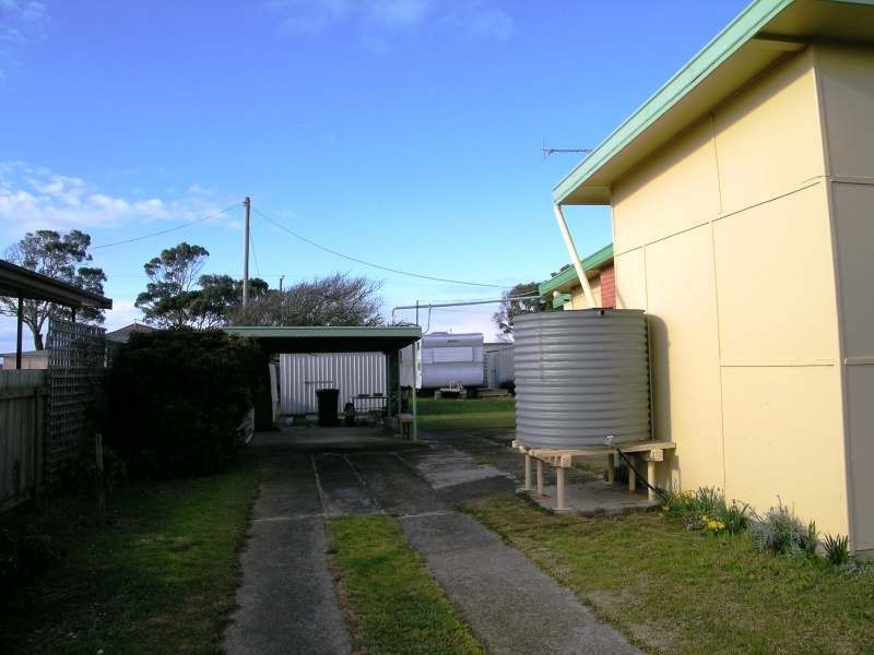 *  ‘TE PAPA’ 14 Ferguson Street, Kelso TAS 7270