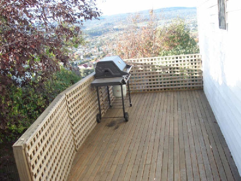 11 Talbot Road, South Launceston TAS 7249