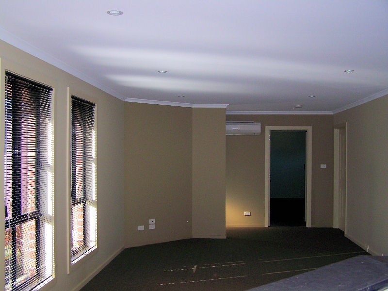 2/23  King Street, Perth TAS 7300