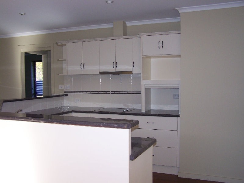 2/23  King Street, Perth TAS 7300