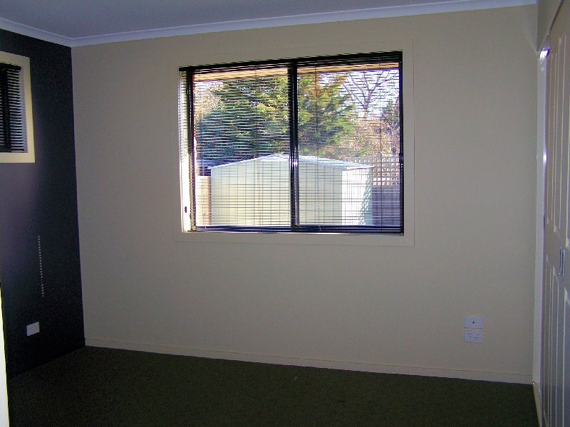 2/23  King Street, Perth TAS 7300