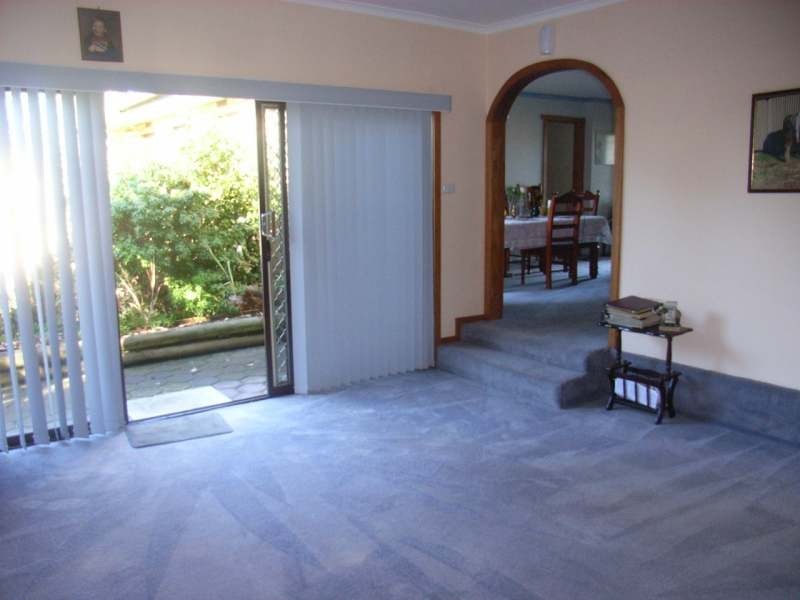 2-4  West Arm Road, Beauty Point TAS 7270