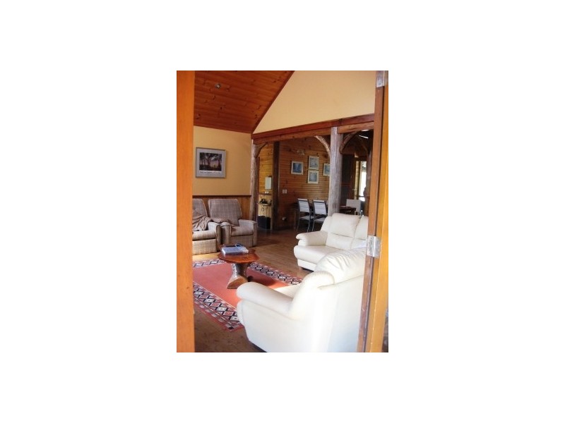 111  Gold Coast Road, Ravenshoe QLD 4872