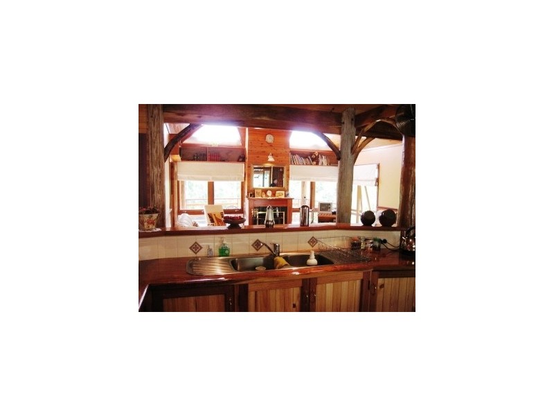 111  Gold Coast Road, Ravenshoe QLD 4872