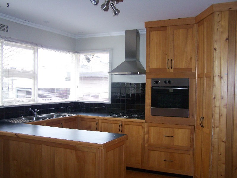 303  Peel Street, Summerhill TAS 7250