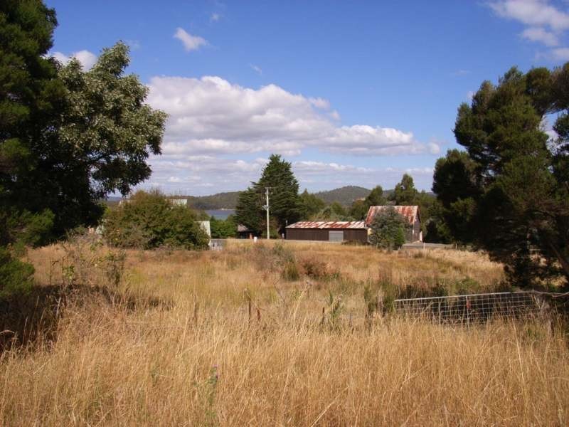 8-7/9   Flinders Street, Beauty Point TAS 7270