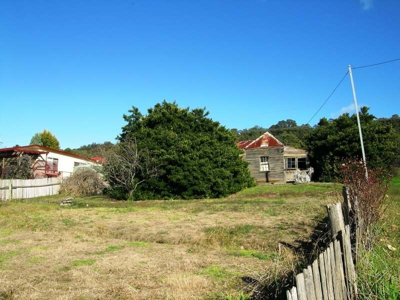 1  Audley Street, Beaconsfield TAS 7270