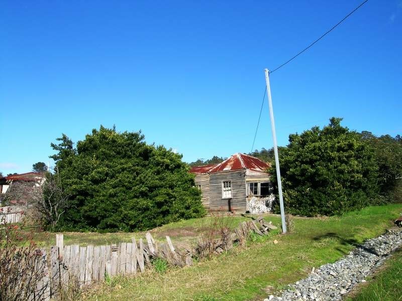 1  Audley Street, Beaconsfield TAS 7270
