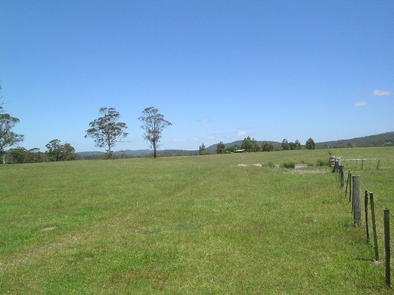 Whites Road, Beaconsfield TAS 7270