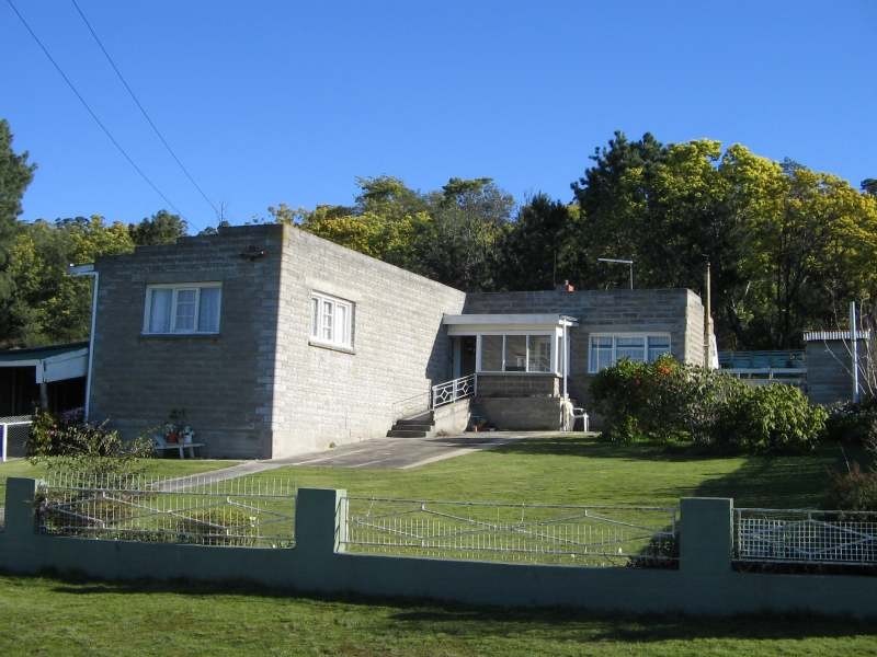 9-11  Douglas Street, Beaconsfield TAS 7270