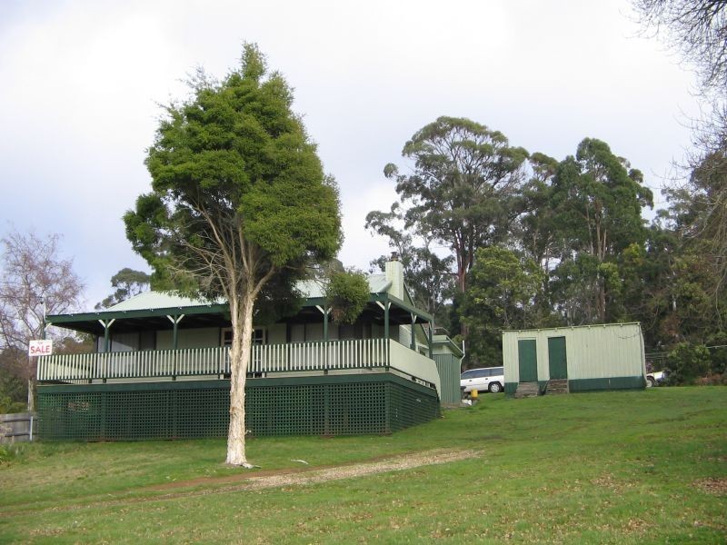 3  Roberts Street Sth  – Off Bowen Street, Beauty Point TAS 7270