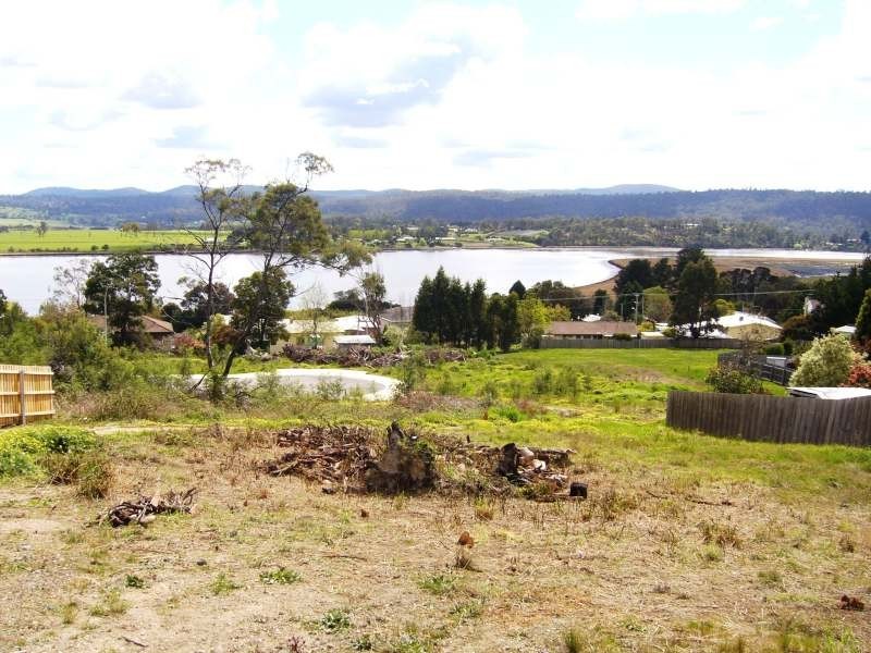 9  Peacock Place, Legana TAS 7277