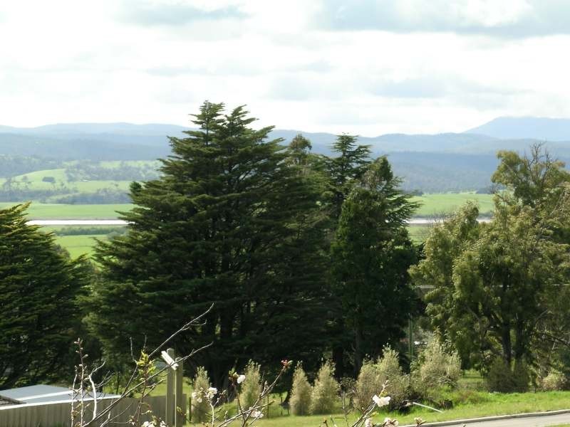 32 Outreach Drive, Legana TAS 7277